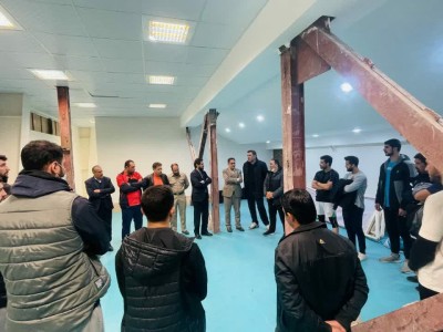 دیدار مدیر عامل باشگاه مس رفسنجان با بازیکنان و کادر فنی تیم بسکتبال مس رفسنجان